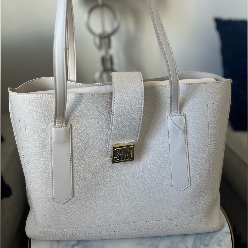 Steve Madden White NEW Tote with Gold Logo